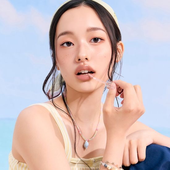 [rom&nd] Glasting Color Gloss – Dewy Shine Lip Gloss with Sheer Tint Finish