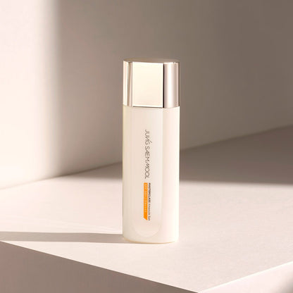 [JUNG SAEMMOOL] Masterclass Ampoule Sun Lightweight Radiant Finish SPF50+ PA++++ 50ml